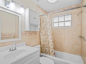 4331 NW 185 st, Miami Gardens FL 33055