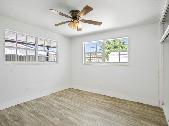 4331 NW 185 st, Miami Gardens FL 33055