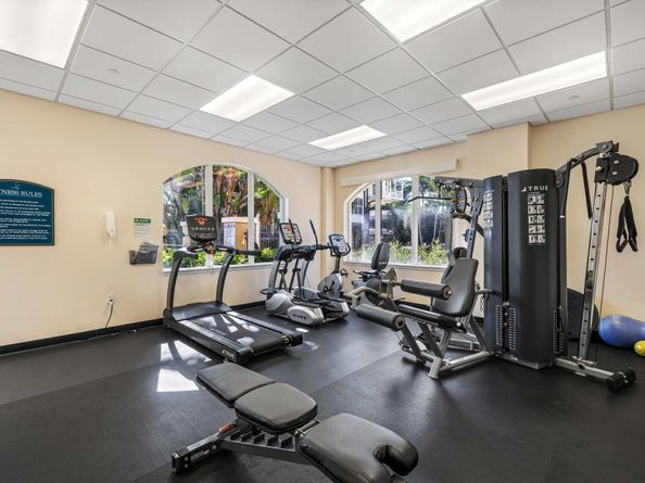 3940 N Flagler Drive 101, West Palm Beach FL 33407