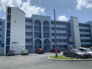 9460 Fontainebleau Blvd