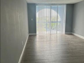 9460 Fontainebleau Blvd 528, Miami FL 33172