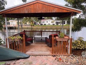 1951 NW 36th St, Oakland Park FL 33309