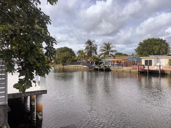 1951 NW 36th St, Fort Lauderdale FL 33309