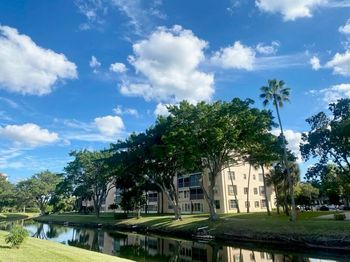 14527 Bonaire Boulevard