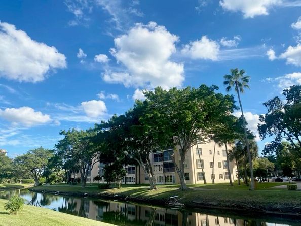 14527 Bonaire Boulevard 203, Delray Beach FL 33446