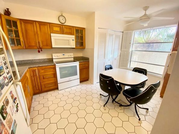 14527 Bonaire Boulevard 203, Delray Beach FL 33446