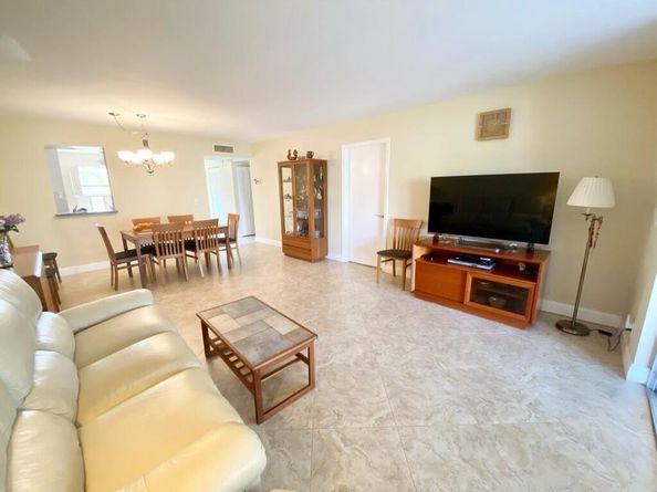 14527 Bonaire Boulevard 203, Delray Beach FL 33446