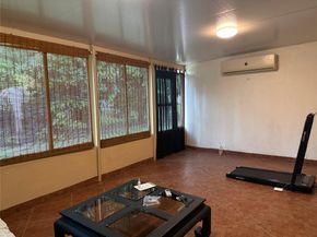 8121 SW 8th St, North Lauderdale FL 33068