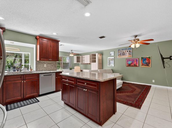 10008 Country Brook Road, Boca Raton FL 33428