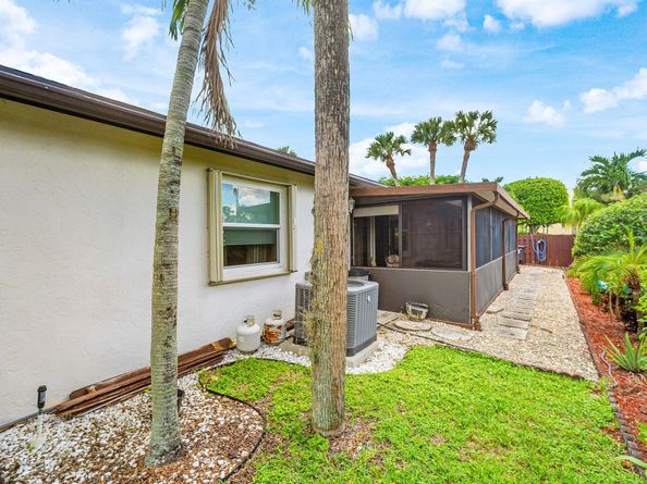 6779 Kramer Lane, Lake Worth FL 33467