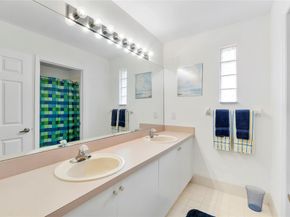 5332 NW 125th Ave, Coral Springs FL 33076