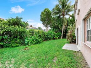 5332 NW 125th Ave, Coral Springs FL 33076