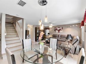 5332 NW 125th Ave, Coral Springs FL 33076