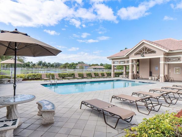 5332 NW 125th Ave, Coral Springs FL 33076