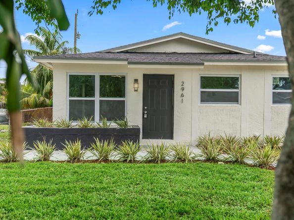 2961 NW 26th Street NW, Oakland Park FL 33311