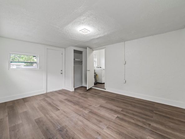 2961 NW 26th Street NW, Oakland Park FL 33311