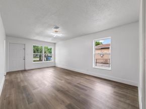 2961 NW 26th Street NW, Oakland Park FL 33311