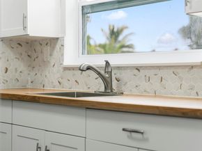 2961 NW 26th Street NW, Oakland Park FL 33311