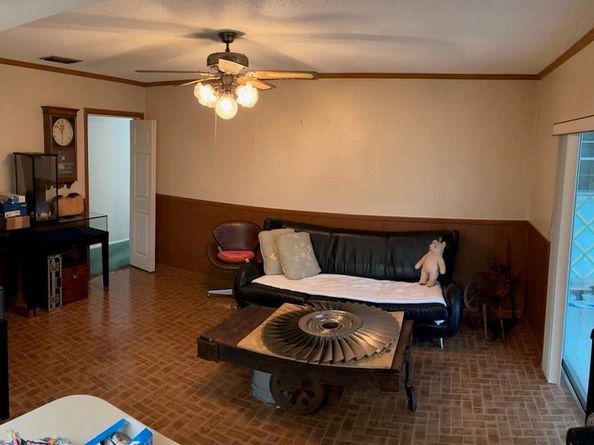 1101 NW 74th Ter, Plantation FL 33313