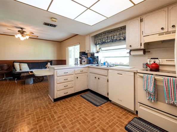1101 NW 74th Ter, Plantation FL 33313