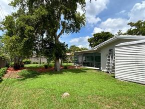 1101 NW 74th Ter, Plantation FL 33313