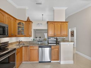 606 Sea Pine Way B, Greenacres FL 33415