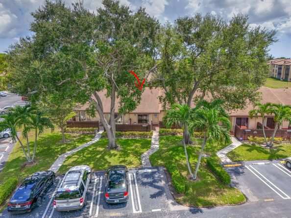 606 Sea Pine Way B, Greenacres FL 33415