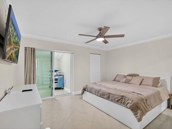 606 Sea Pine Way B, Greenacres FL 33415
