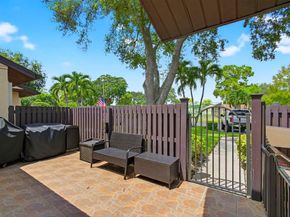 606 Sea Pine Way B, Greenacres FL 33415