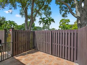 606 Sea Pine Way B, Greenacres FL 33415