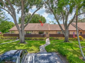 606 Sea Pine Way B, Greenacres FL 33415