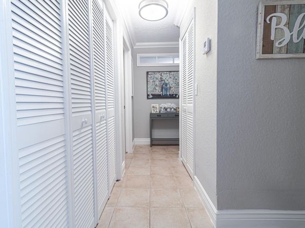 540 N Luna Ct 2, Hollywood FL 33021