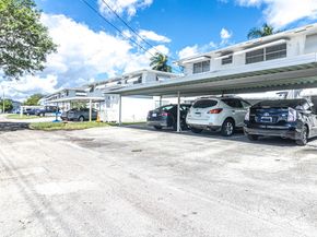 540 N Luna Ct 2, Hollywood FL 33021