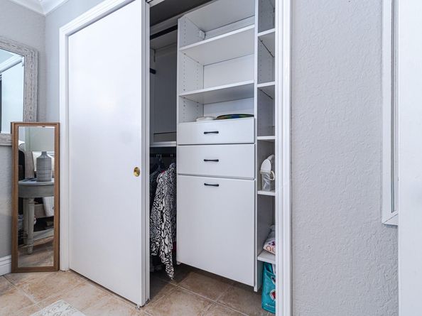 540 N Luna Ct 2, Hollywood FL 33021