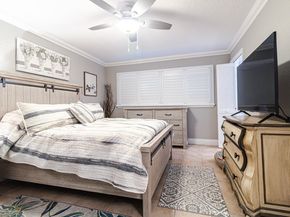 540 N Luna Ct 2, Hollywood FL 33021