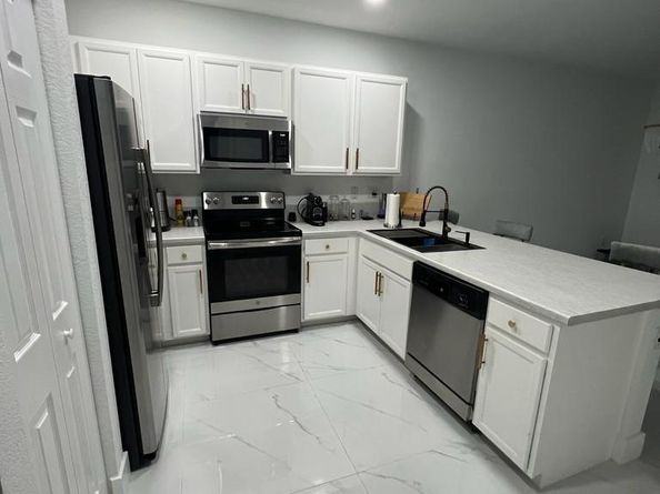 178 SE 33rd Ter, Homestead FL 33033