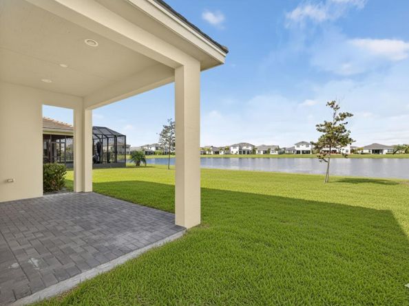 5385 Macoon Way, Westlake FL 33470