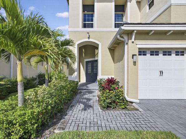 5385 Macoon Way, Westlake FL 33470