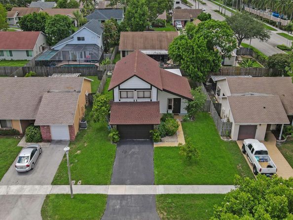 3253 NW 104 Ave, Sunrise FL 33351