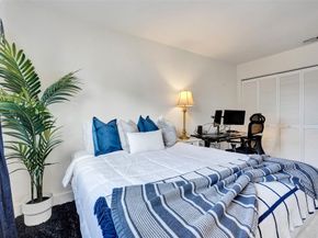 3253 NW 104 Ave, Sunrise FL 33351
