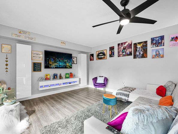 1614 16th Way, West Palm Beach FL 33407