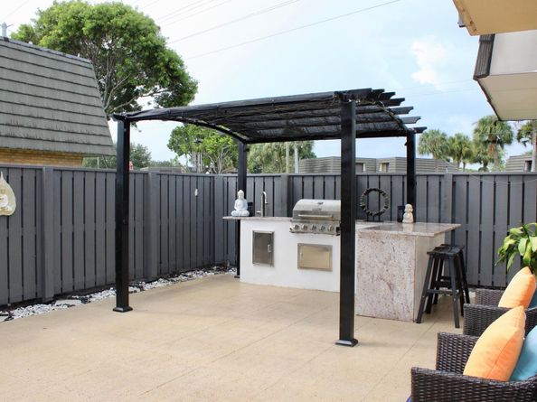 1614 16th Way, West Palm Beach FL 33407