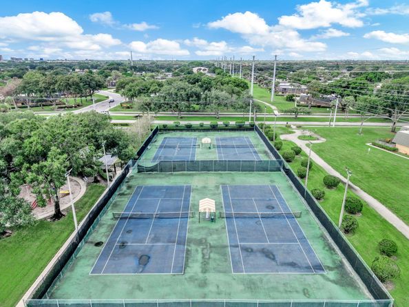 1614 16th Way, West Palm Beach FL 33407