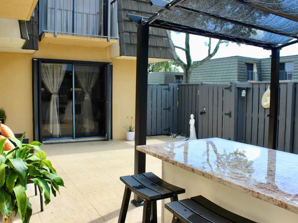 1614 16th Way, West Palm Beach FL 33407