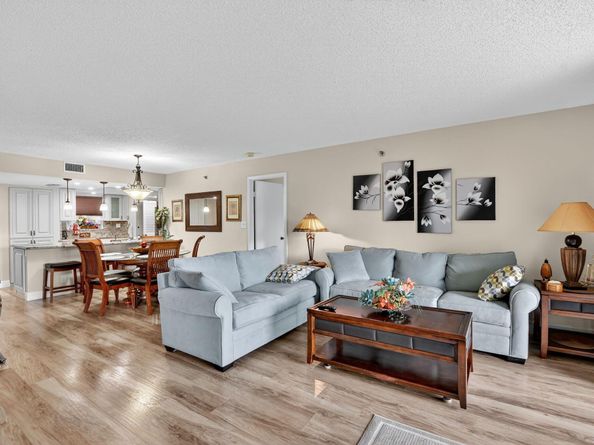 5340 NW 2nd Avenue 226, Boca Raton FL 33487