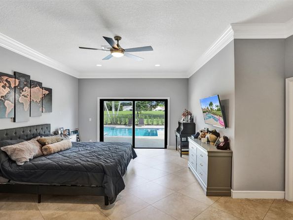 10181 Silver Lake Dr, Boca Raton FL 33428