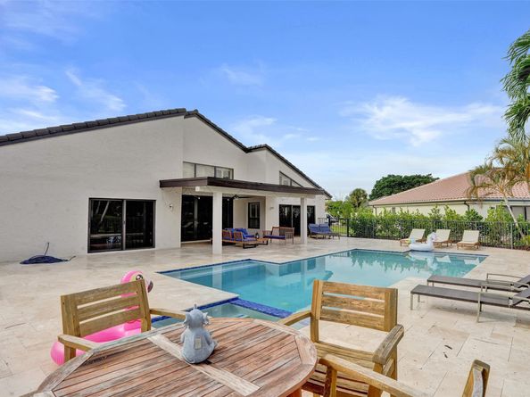10181 Silver Lake Dr, Boca Raton FL 33428