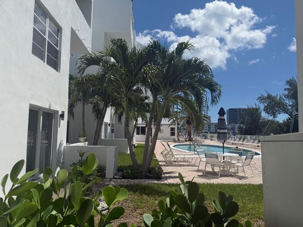 2840 NE 14th Street Cswy 107A, Pompano Beach FL 33062