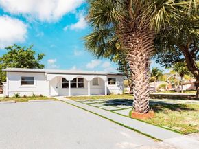 1031 SW 6th Way, Deerfield Beach FL 33441