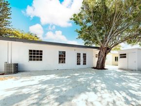 1031 SW 6th Way, Deerfield Beach FL 33441